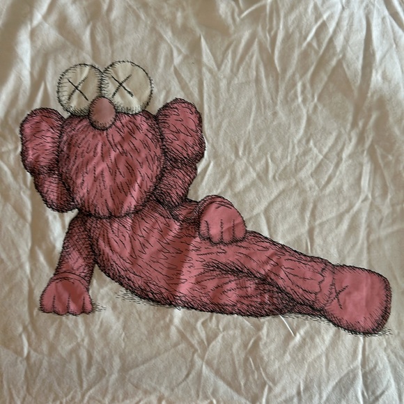 Brand new Kaws t-shirt with tags. XL Deadstock. - Picture 5 of 5